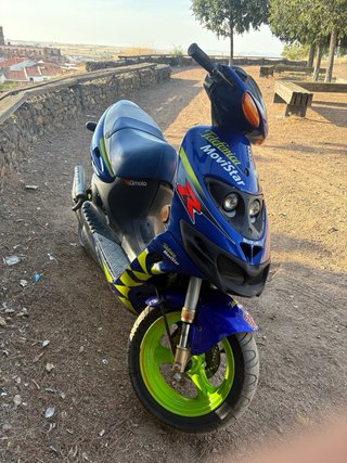 Suzuki Katana R