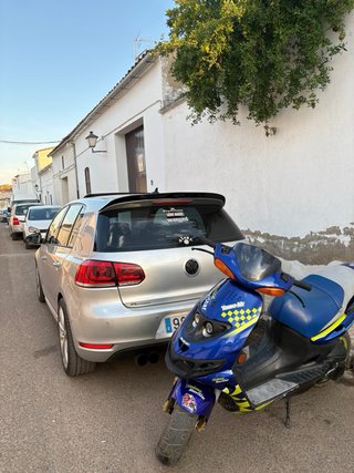 Suzuki Katana R