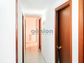 Piso en venta en Eixample Nord – La Devesa en Girona