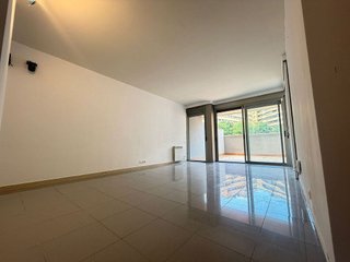 Piso en venta en Santa Eugènia en Girona