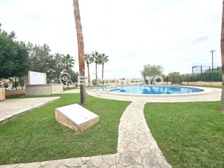 Casa adosada en venta en Altos - La Florida en Orihuela