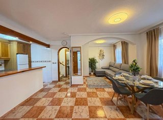 Casa pareada en venta en Campos de Golf - Villa Martin - Los Dolses en Orihuela