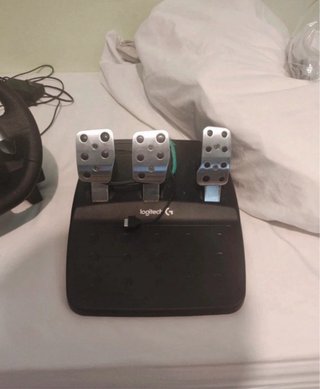 Volante Logitech G29 + Volante F1
