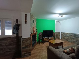 Casa adosada en venta en Hellín