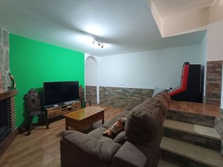 Casa adosada en venta en Hellín