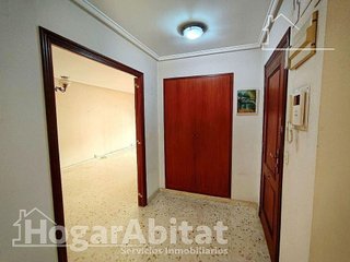 Piso en venta en Montolivet en Valencia