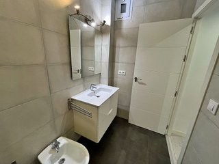Piso en venta en Santa Rosa - Valdeolleros en Córdoba