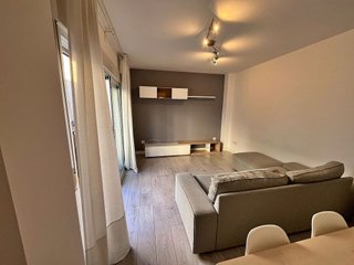 Piso en venta en Santa Rosa - Valdeolleros en Córdoba