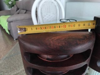 DOS Poleas de barco de madera