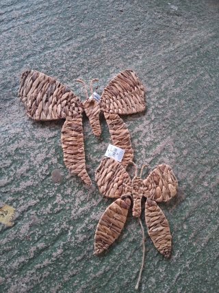 2 Mariposas Decorativas Mimbre