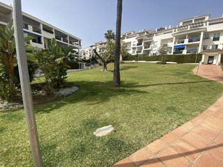 Piso en venta en Nueva Andalucía centro en Marbella