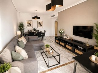 Piso en venta en Nueva Andalucía centro en Marbella
