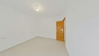 Piso en venta en Benicalap en Valencia