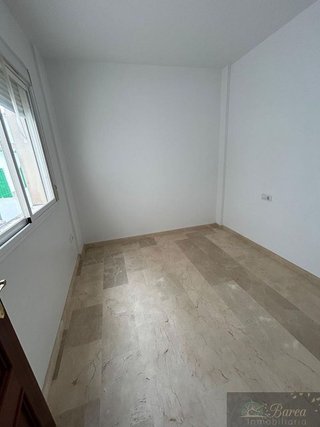 Piso en venta en Rute