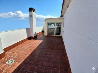 Piso en venta en Santa Cruz - Industria - Polígono Campollano en Albacete