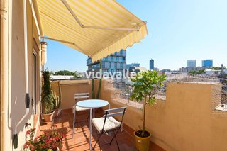 Ático en venta en Sants en Barcelona
