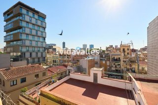 Ático en venta en Sants en Barcelona