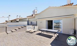 Piso en venta en Empuriabrava en Castelló d´Empúries