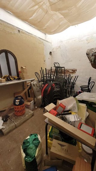 Casa adosada en venta en Les Arenes - La Grípia  Can Montllor en Terrassa