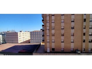 Piso en venta en L'Eixample en Figueres