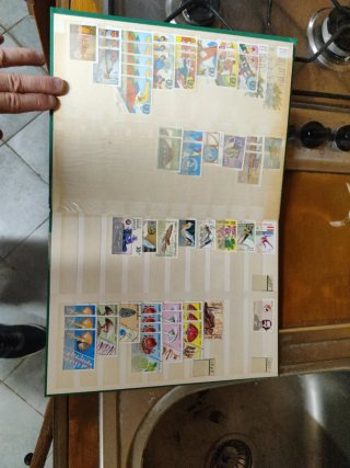 Volume Francobolli 308