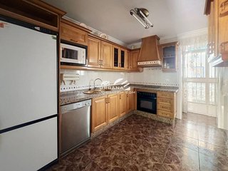 Chalet en venta en Lucena