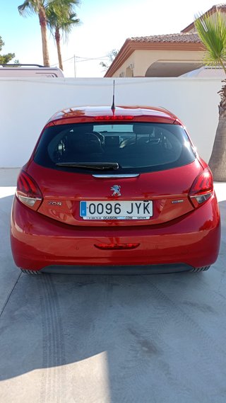 Peugeot 208 2017