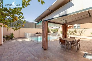 Chalet en venta en Huétor Vega