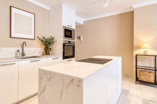 Piso en venta en Puerto Banús en Marbella