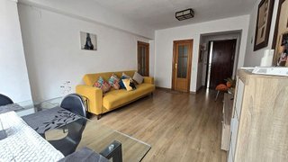 Piso en venta en Carolinas Altas en Alicante