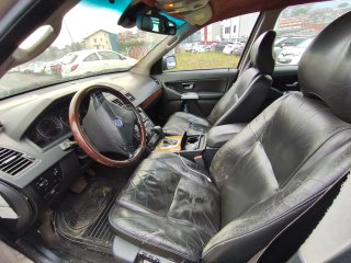 Volvo XC90 2004