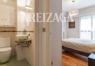 Piso en venta en El Antiguo en San Sebastián-Donostia