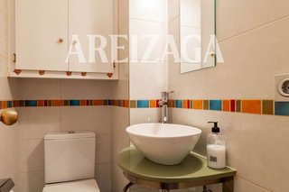Piso en venta en El Antiguo en San Sebastián-Donostia