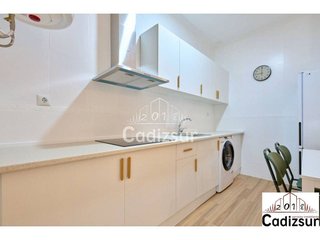 Piso en venta en Ayuntamiento - Catedral en Cádiz