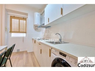 Piso en venta en Ayuntamiento - Catedral en Cádiz