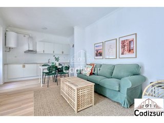 Piso en venta en Ayuntamiento - Catedral en Cádiz