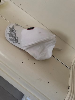 Cappello Ferrari Bianco Usato 1 Volta