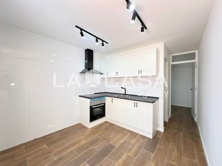 Local comercial en venta en La Salut - Lloreda en Badalona