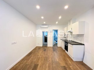 Local comercial en venta en La Salut - Lloreda en Badalona
