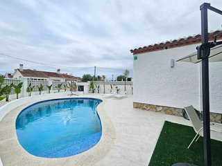 Chalet en venta en Empuriabrava en Castelló d´Empúries