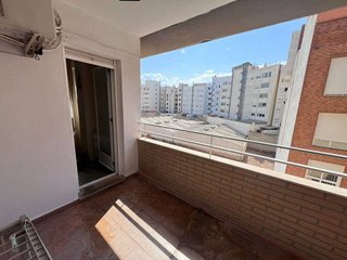 Piso en venta en Zona Piscinas en Burriana