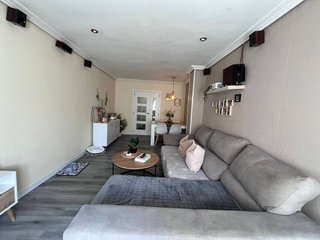 Piso en venta en Zona Piscinas en Burriana