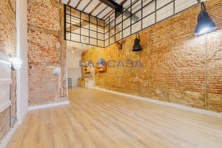 Local comercial en venta en Embajadores - Lavapiés en Madrid