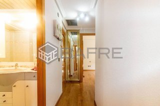 Piso en venta en Pradolongo en Madrid