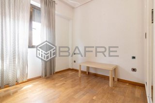 Piso en venta en Pradolongo en Madrid