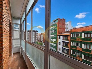 Piso en venta en Centro en Gijón