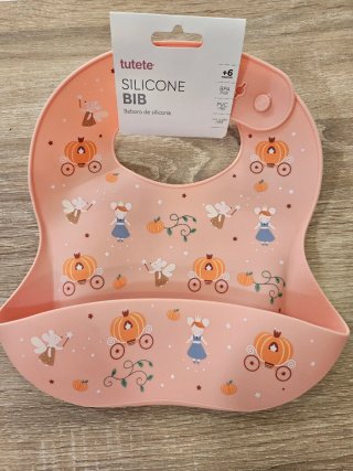 Babero de silicona Tutete princesas