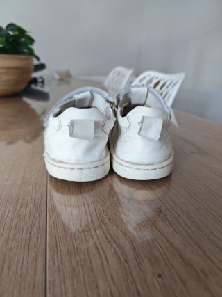 Sandalias Blanditos Respetuosas Blancas