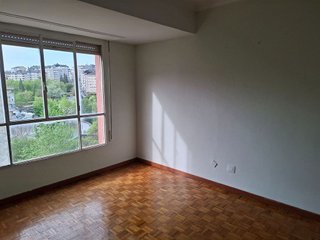 Piso en venta en Centro en Ourense
