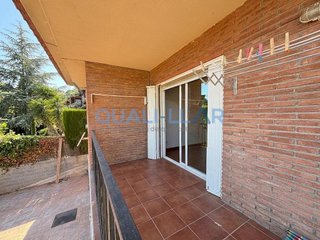 Chalet en venta en Corbera de Llobregat